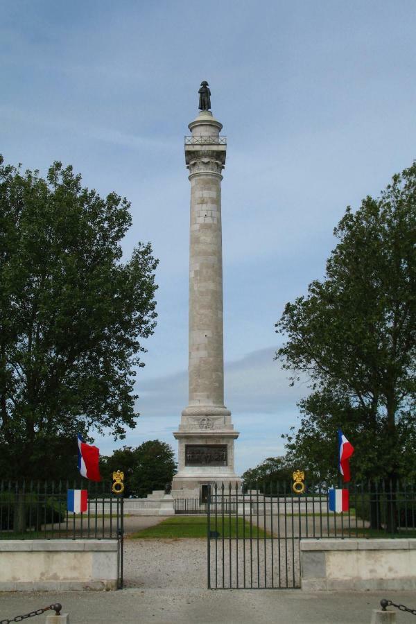 Lumineux T2 Vieille Ville 3 Pers Parking Gratuit - By La Source D'Orfee Boulogne-sur-Mer Buitenkant foto