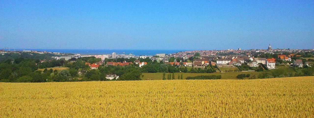 Lumineux T2 Vieille Ville 3 Pers Parking Gratuit - By La Source D'Orfee Boulogne-sur-Mer Buitenkant foto